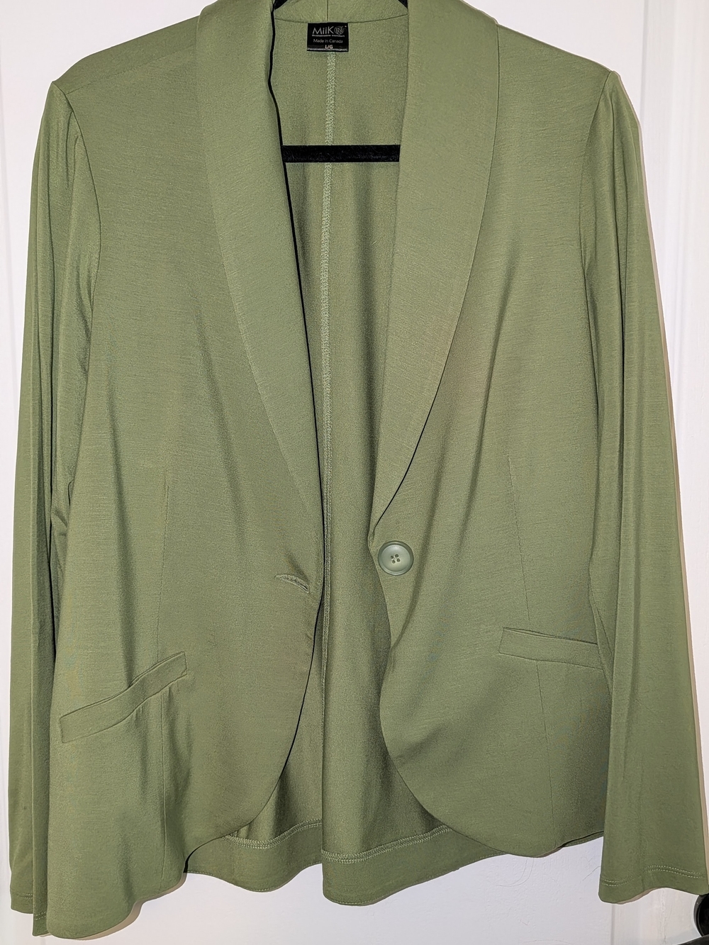 Miik Emily Single-Button Shawl Collar Blazer In Moss, Size L